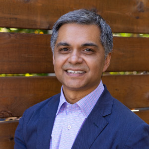 DR. Surya Singh, InformedDNA | Life Science Review | Top Genetic Testing Services Providers