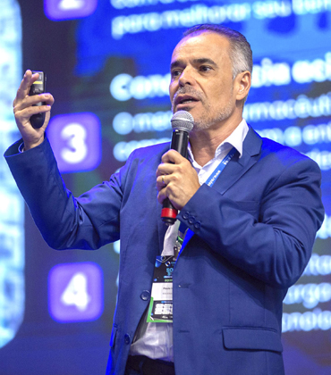 Paulo Ribeiro, Rede Soma Drogarias | Life Science Review | Top Pharmacy Association Network in Latin America
