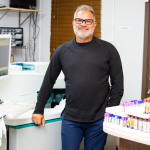 Carlos Gonzalez, St. Thomas Clinical Reference Laboratory | Life Science Review | Top Clinical Laboratory Services Companies