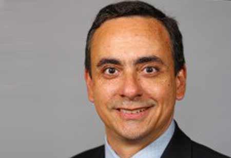 Offering Specialized Guidance on Designing, Executing Robotic Surgery Programs